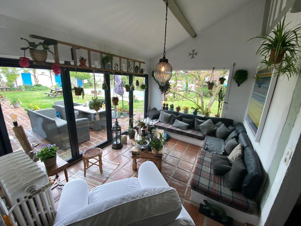 Domaine Du Tafiart Bed & Breakfast Sarron Exterior photo