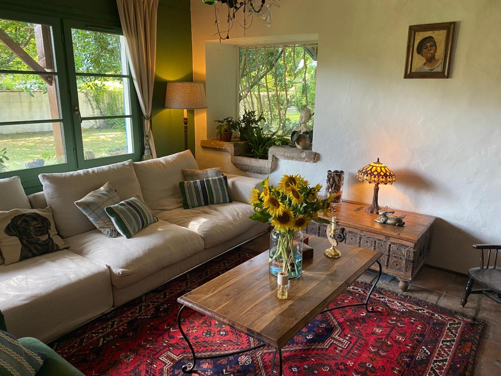Domaine Du Tafiart Bed & Breakfast Sarron Exterior photo